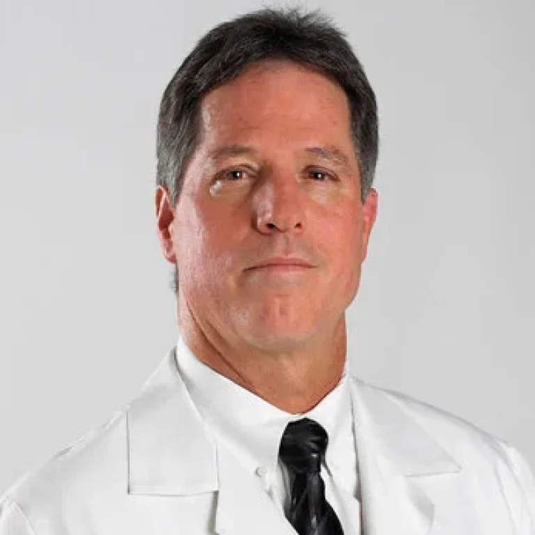 dr_carey_-_bio_image